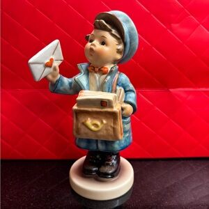 Hummel “Postman”